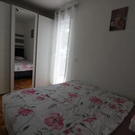 Apartment Mar-ivo *